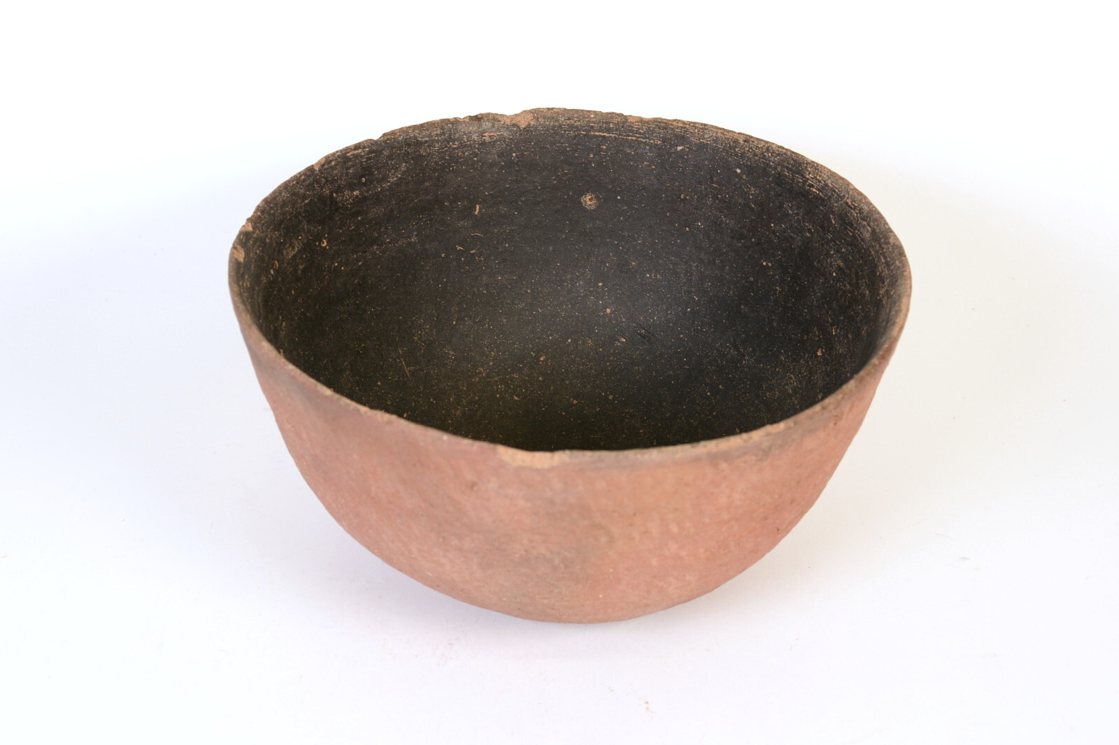 Prehistoric Southwest Salado Pottery Bowl / ca. 1000-1300 AD
