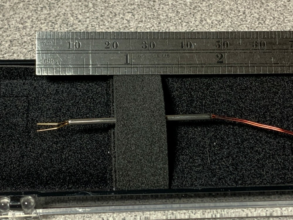 Custom-designed 10 micrometer Pt hot-wire Subminiature Probe