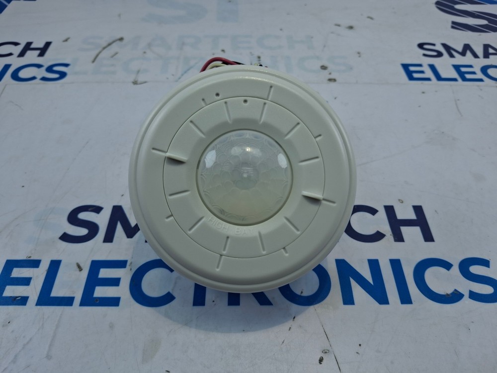 LEVITON OSFHS-ITW Occupancy Sensor Surface Mount