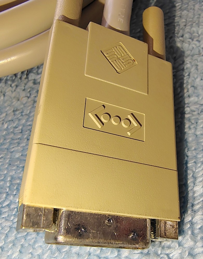 Sun Microsystems Ethernet AUI Adapter Cable CentreCom 210TS Transceiver 530-2021