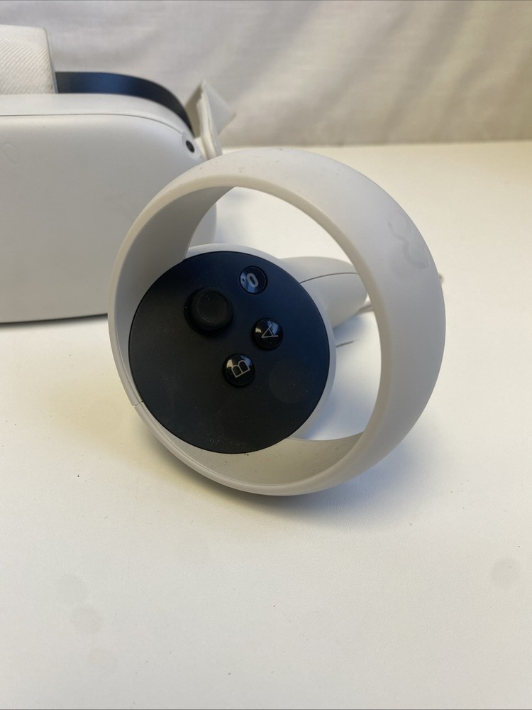 Meta Oculus Quest 2 128GB Standalone VR Headset W Controllers - White