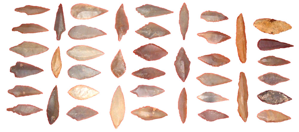 (41) Choice Assorted Sahara Mesolithic Ancient African Points, Blades (6K-8K)