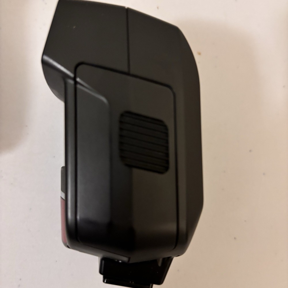 Canon Speedlite 220EX Shoe Eos Camera Mount Flash