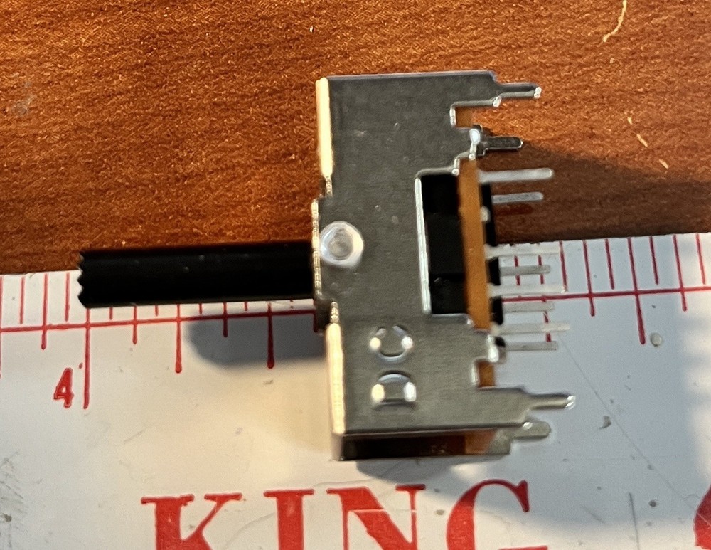 TS-23E02 - Center Return Switch - Long Shaft 16 mm
