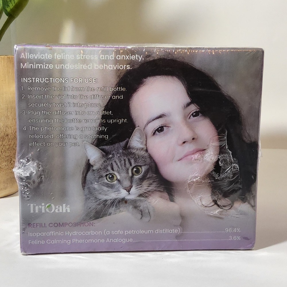 TriOak Calming Pheromone Diffuser Kit for Cats - 2 Diffusers & 2 Refills NIB