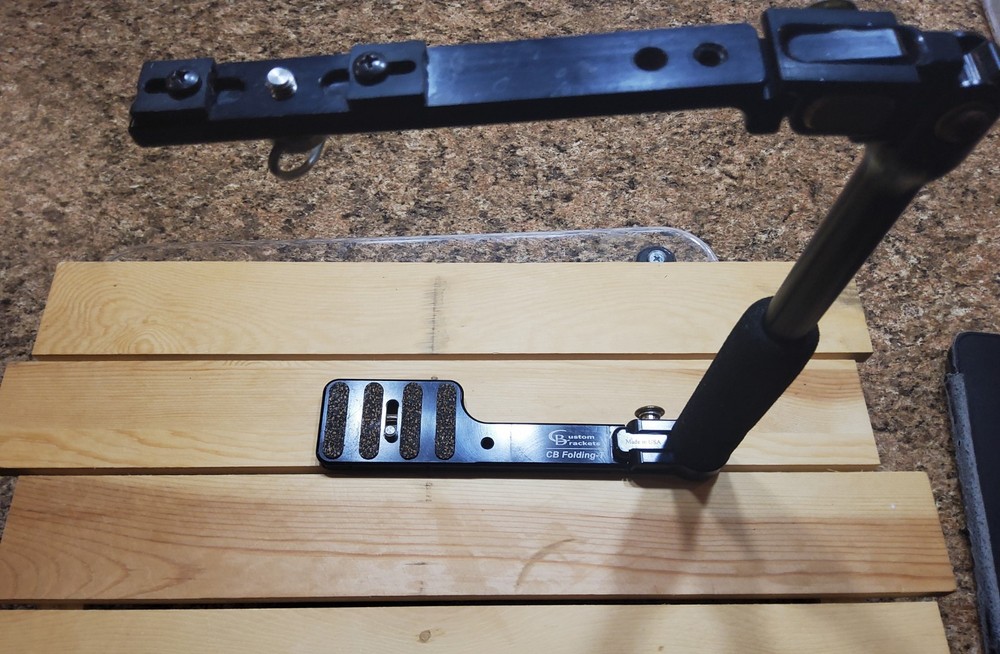 Custom Brackets CB Folding-T Camera Flash Bracket