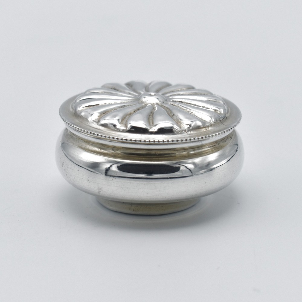 Vintahe Solid Silver Pill Pot Continental Silver