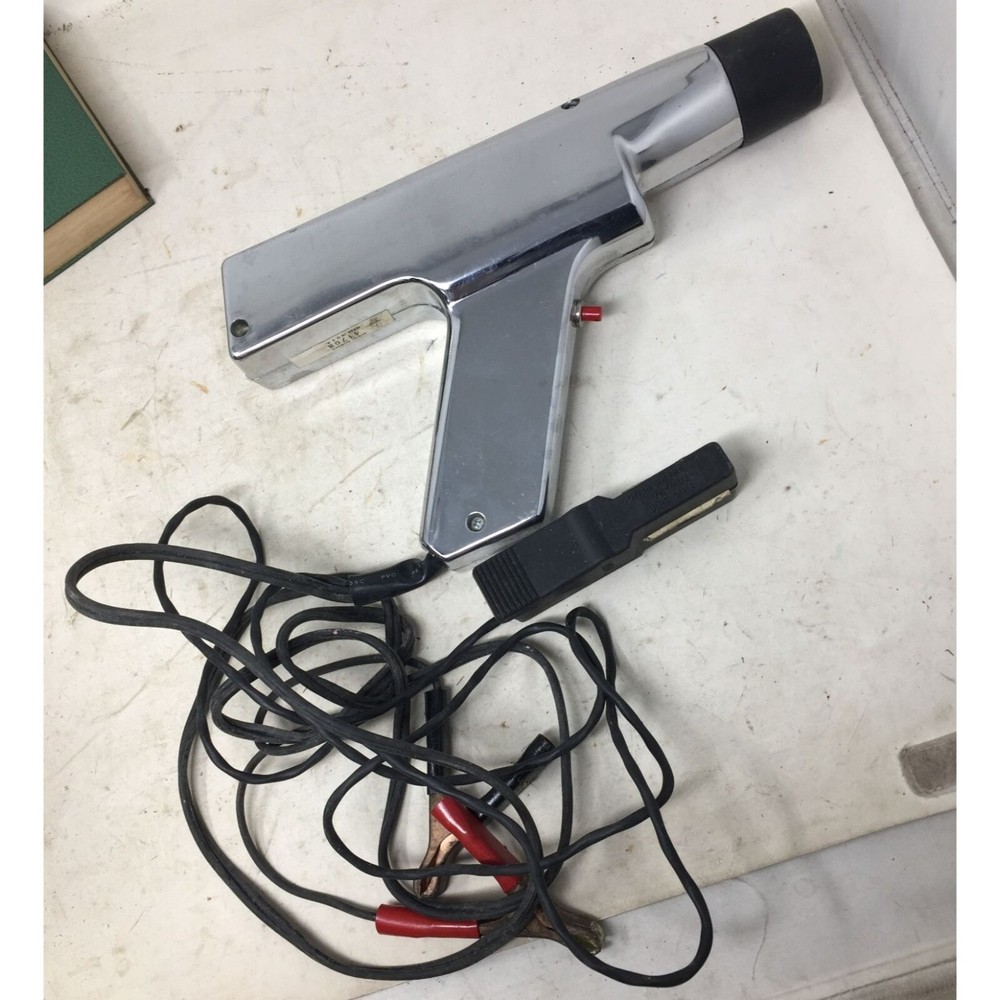 Sears Penske Quality Products DC Inductive Timing Light w/ Case