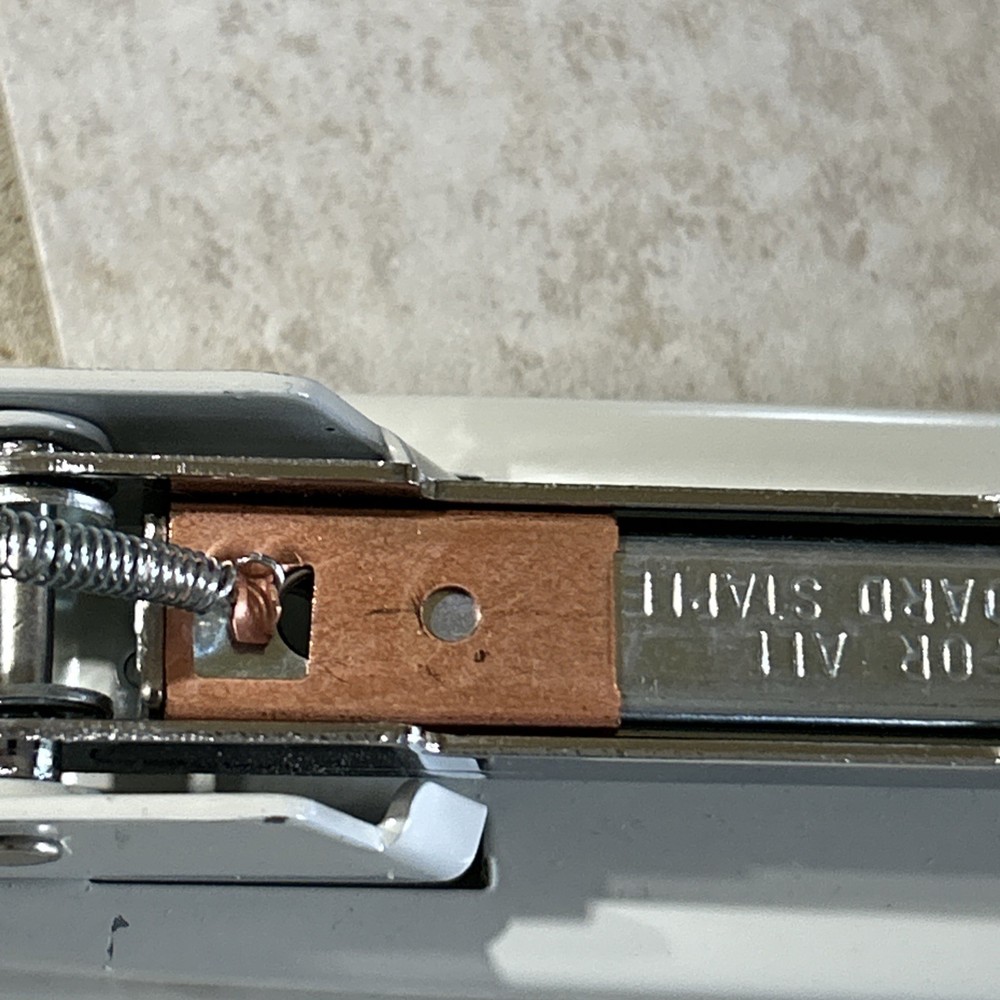 Vintage Swingline Stapler Model 711 5" Mini White/Off White