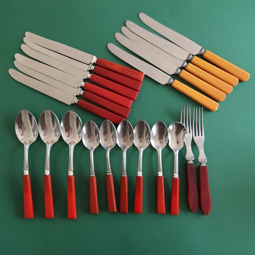 Mixed Lot Of Vtg BAKELITE Silverware Red Butterscotch Various Handle Patterns