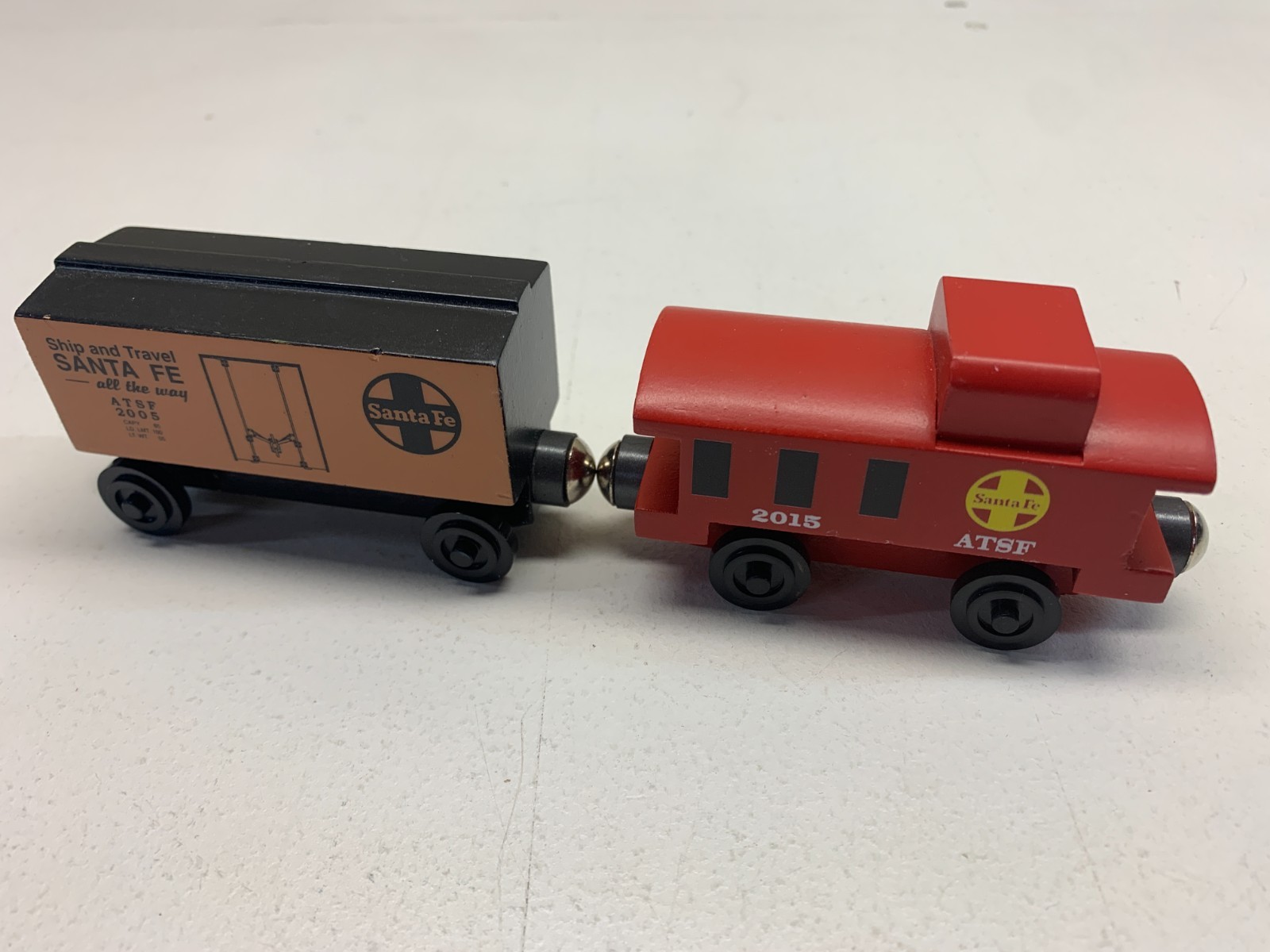 Whittle Shortline Railroad Santa Fe Locomotive 2007 3 piece set - Excellent!