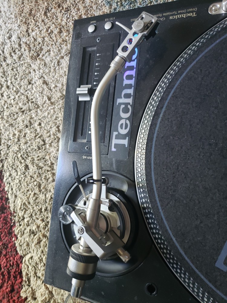 Technics SL-1210 M5G