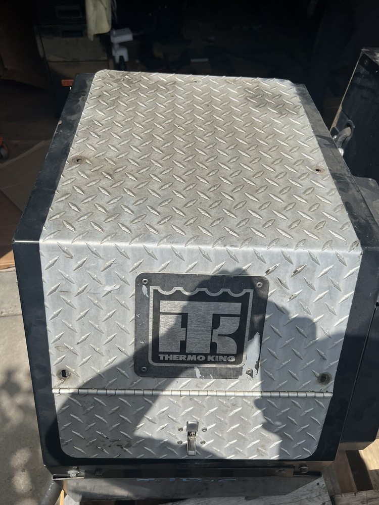 Thermo King Tripac Apu Rear Panel