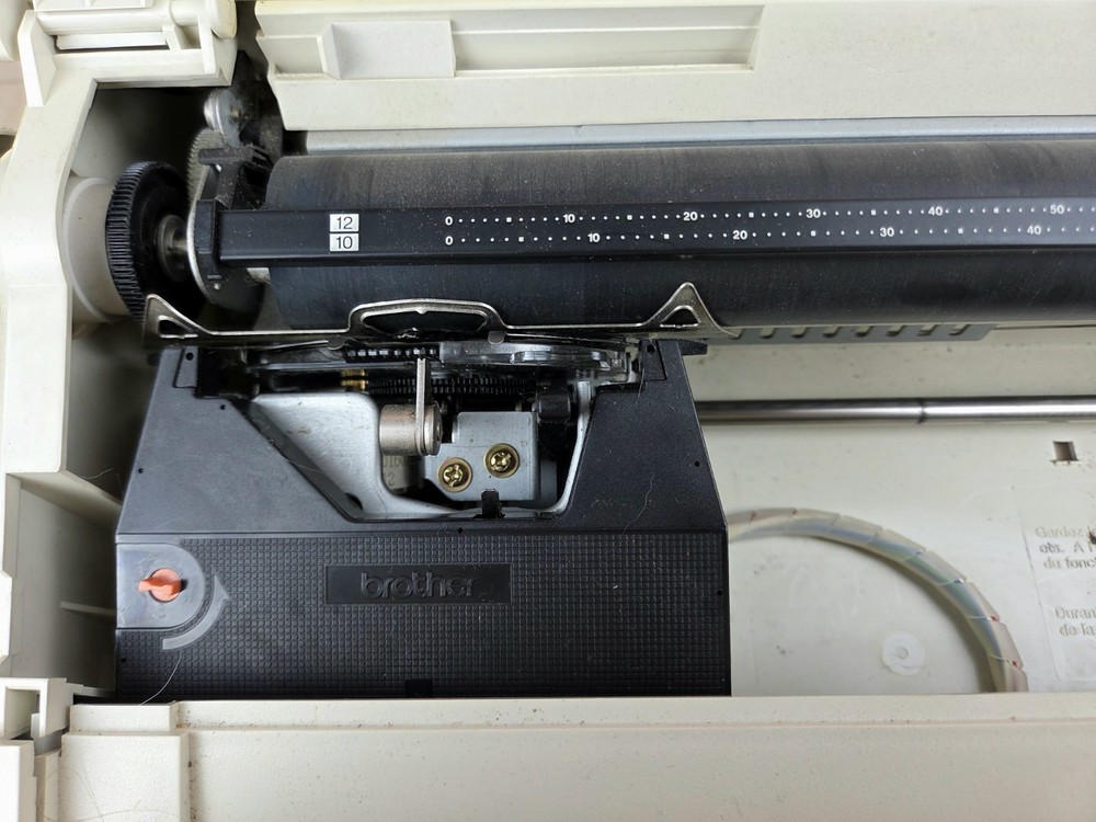 Brother WP60 Portable Word Processor Electronic Typewriter Powers On READ