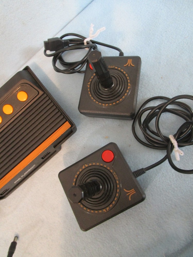 ATARI FLASHBACK classic game console COMPLETE & TESTED