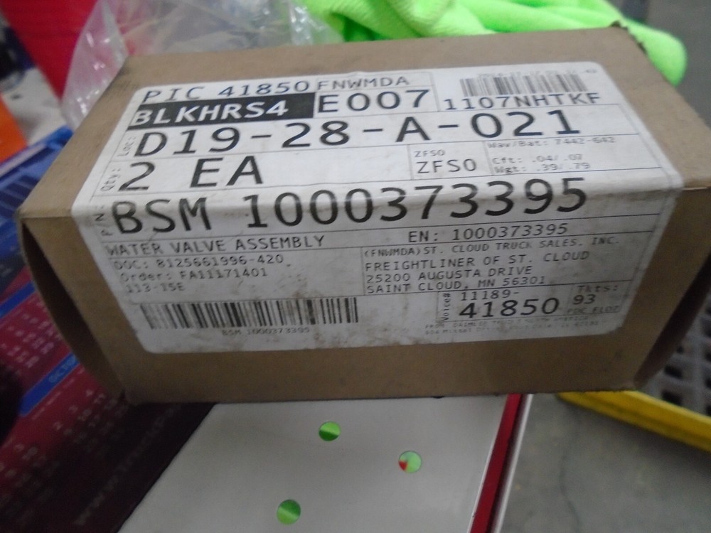 Bergstrom Water Valve Assembly 1000373395