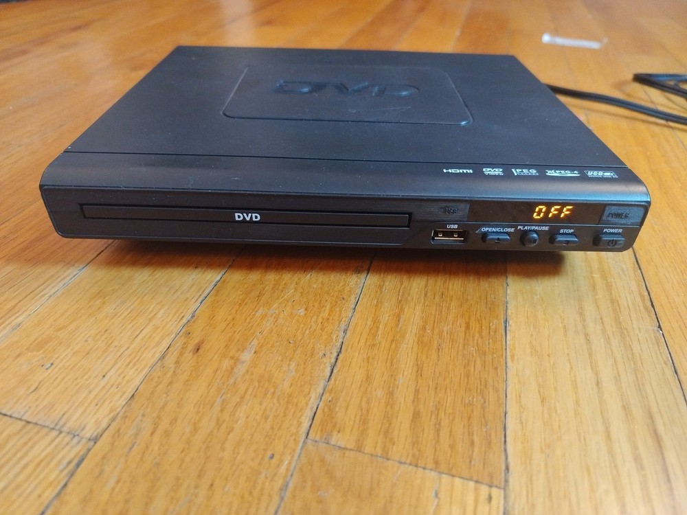 Electcom DVD Player ELC-1910 Works Great!