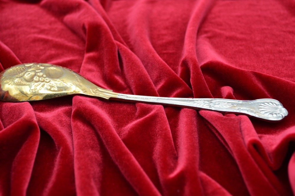 Sheffield England Kings Patten Serving Spoon