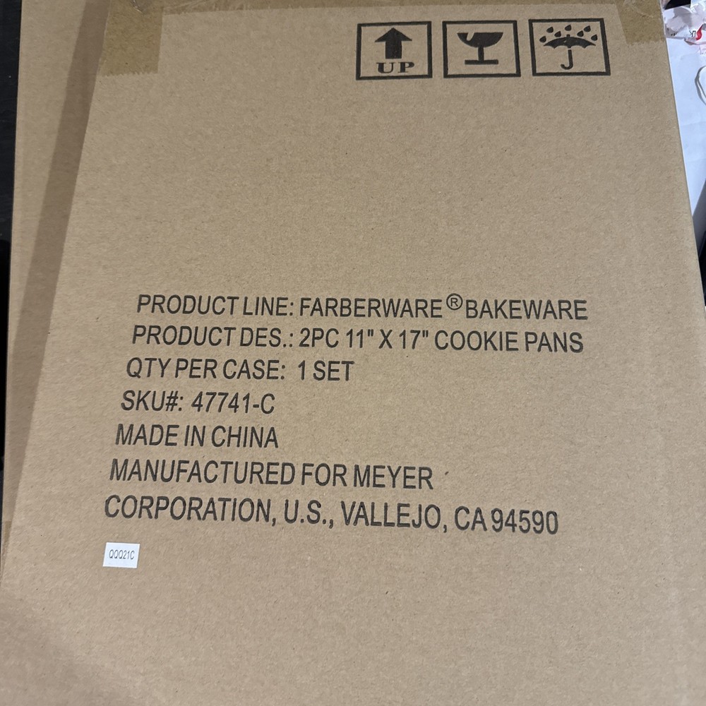Farberware 47741-c 2-Piece 11”x17” Cookie Pan Set