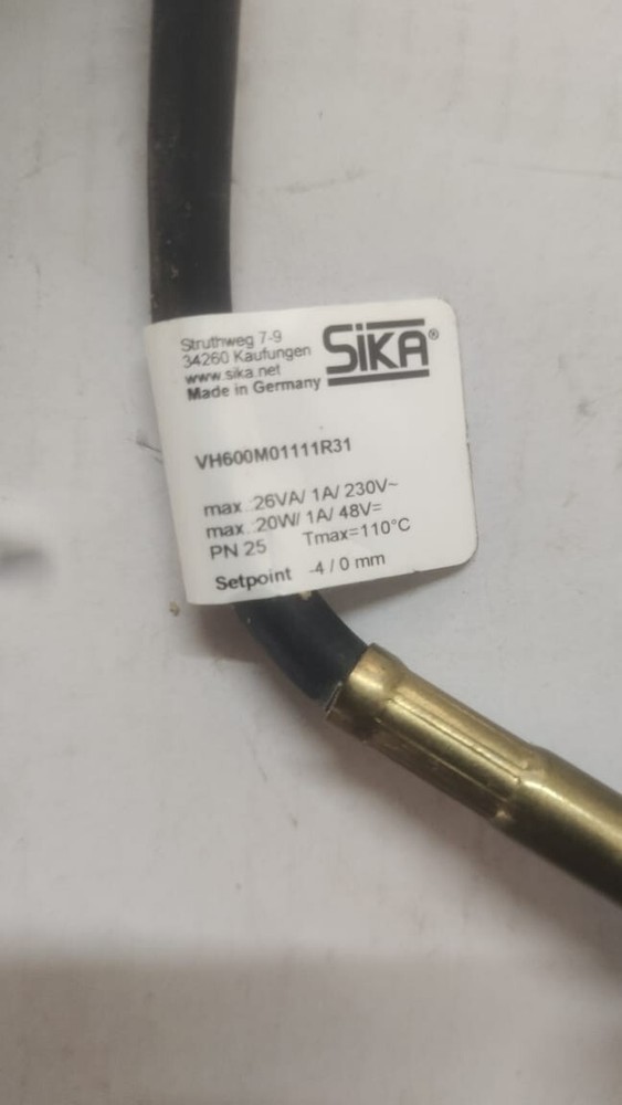 SIKA VH600M01111R311 LIQUID LEVEL SWITCH