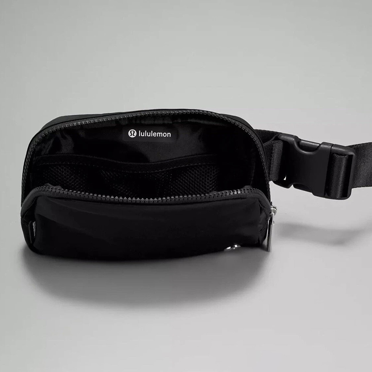 Original Lululemon Everywhere Belt Crossbody Bag 1L Black for Women Men NWT