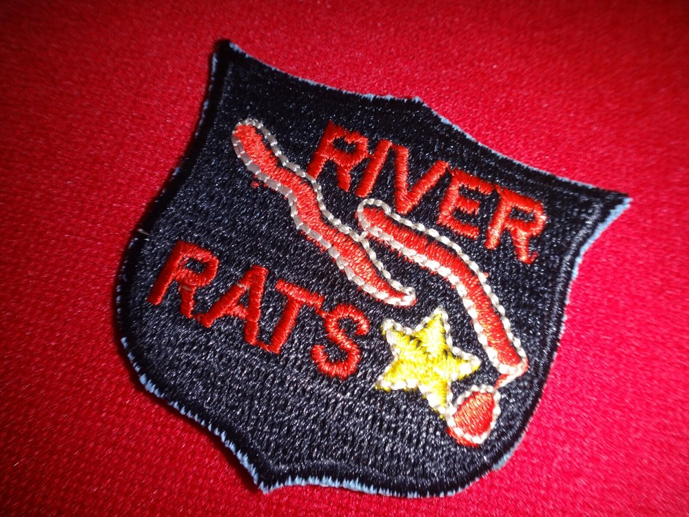 Vietnam War Beret Patch USAF RIVER RATS Flash