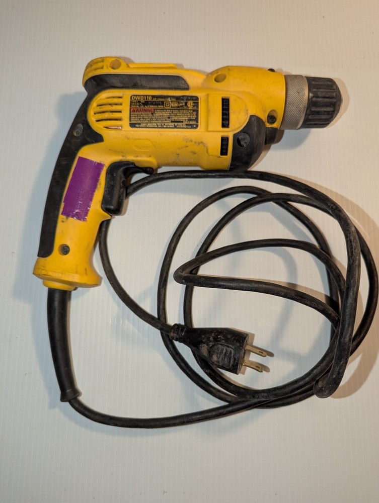 DEWALT DWD110 3/8" VSR DRILL