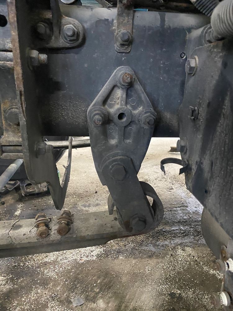 Front Leaf & Springs N/A Used P-12846