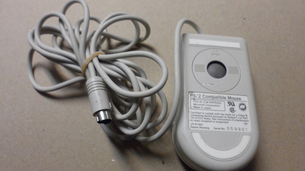 Microsoft PS/2 Compatible Mouse LR 87483