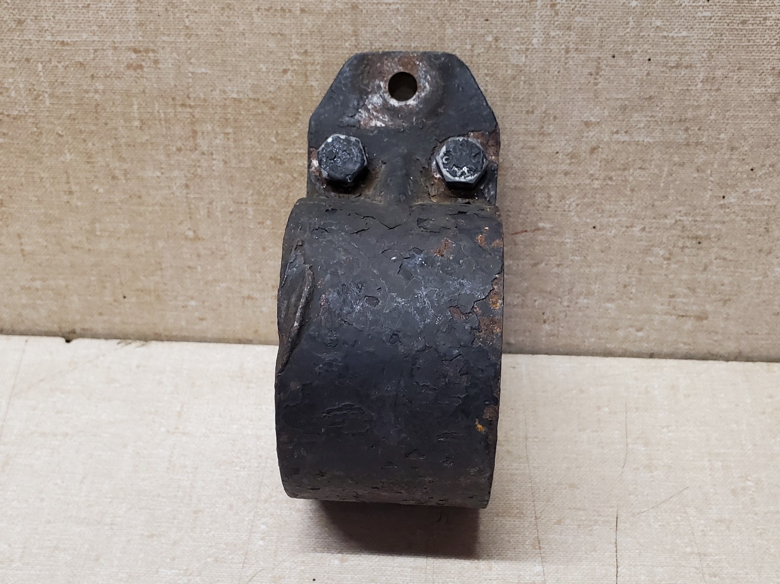 BULTACO EXHAUST MUFFLER CLAMP HANGER PURSANG 200 MK8 1974-76 ASTRO 250 360