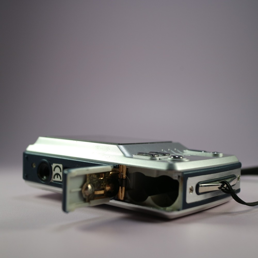 IT Works Digital Camera DSC-551 5.1MP Silver Tested