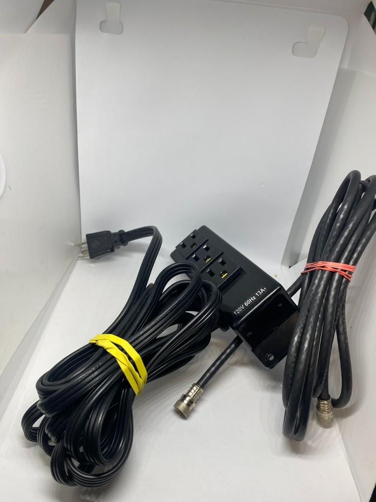 Specialty Lighting 3-Outlet Power Distribution Unit, ph4311