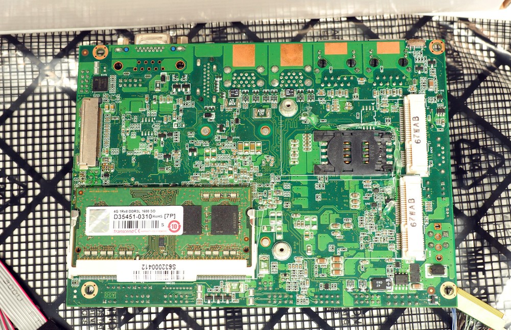 IBase IB811F-420 - SBC, Intel Atom N4200
