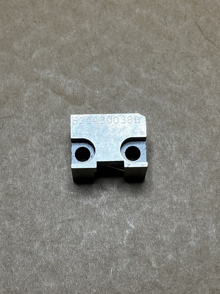 Molex 63443-0038 Front Plunger Retainer