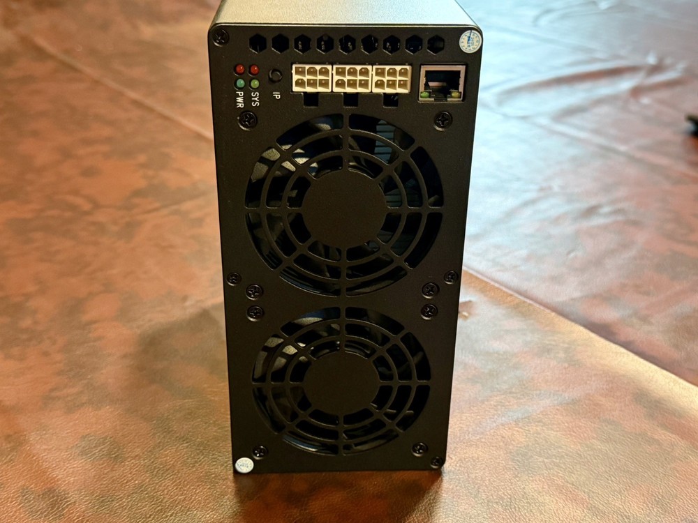 Goldshell AL Box 3 WIFI 1.25TH (NEW OPENBOX)