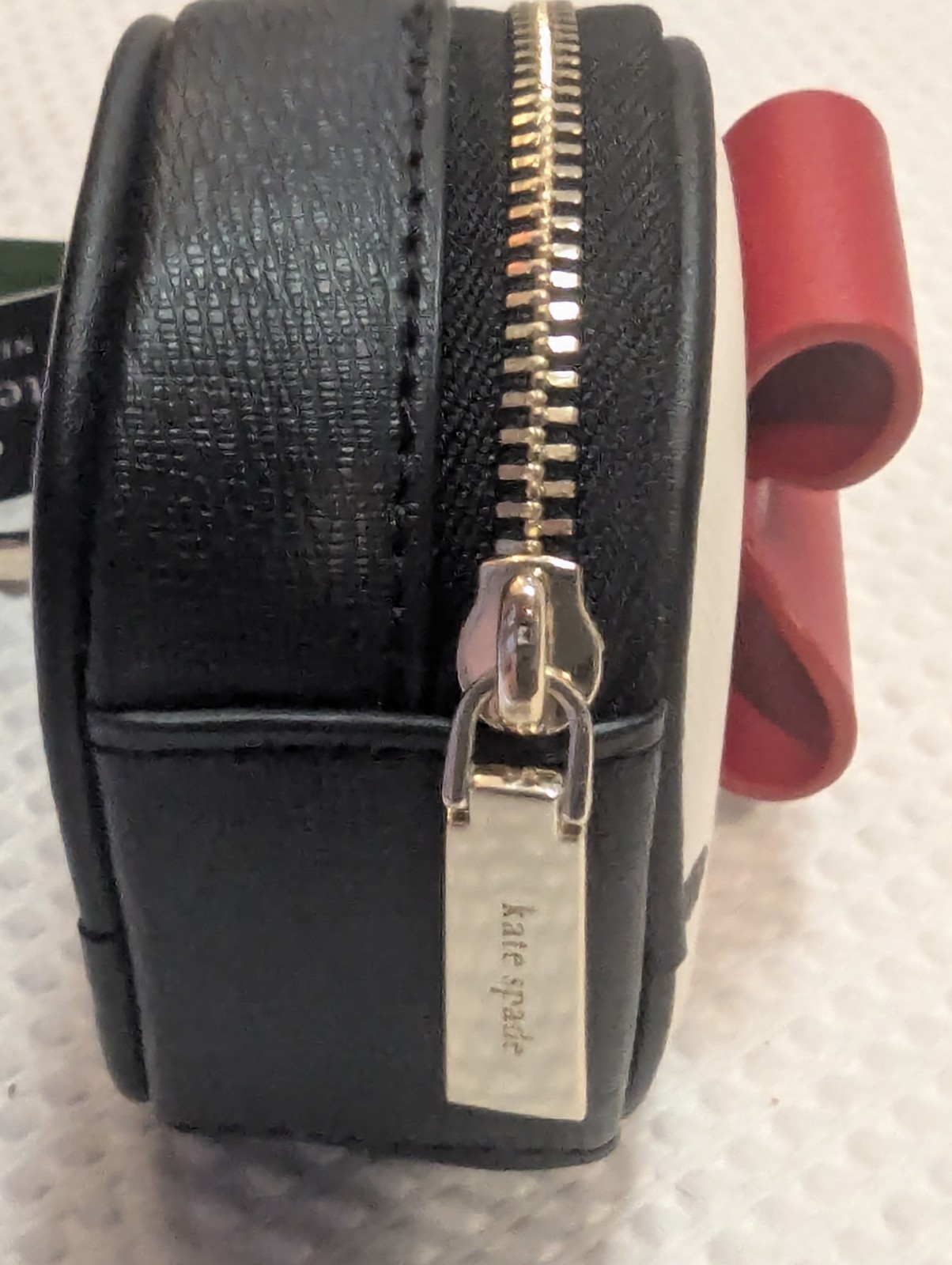 NWT! Kate Spade Disney X Kate Spade New York Minnie Mouse Coin Purse Keychain