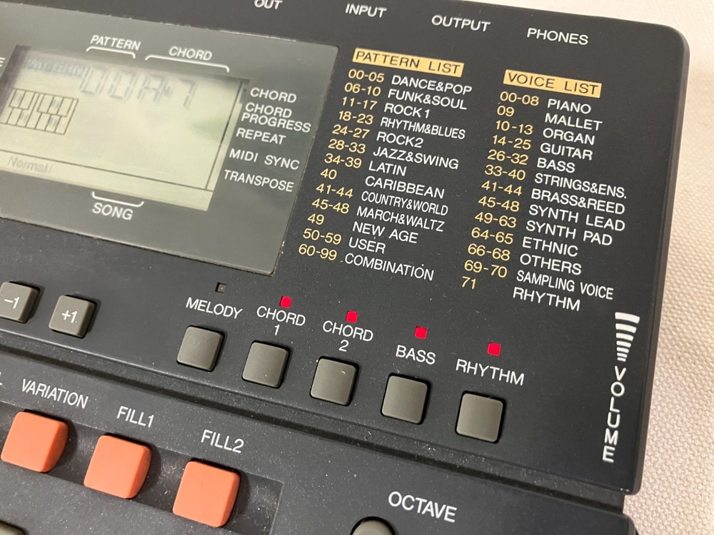 YAMAHA QR10 Sequencer Sampler Rhythm Machine Sound Module Tested