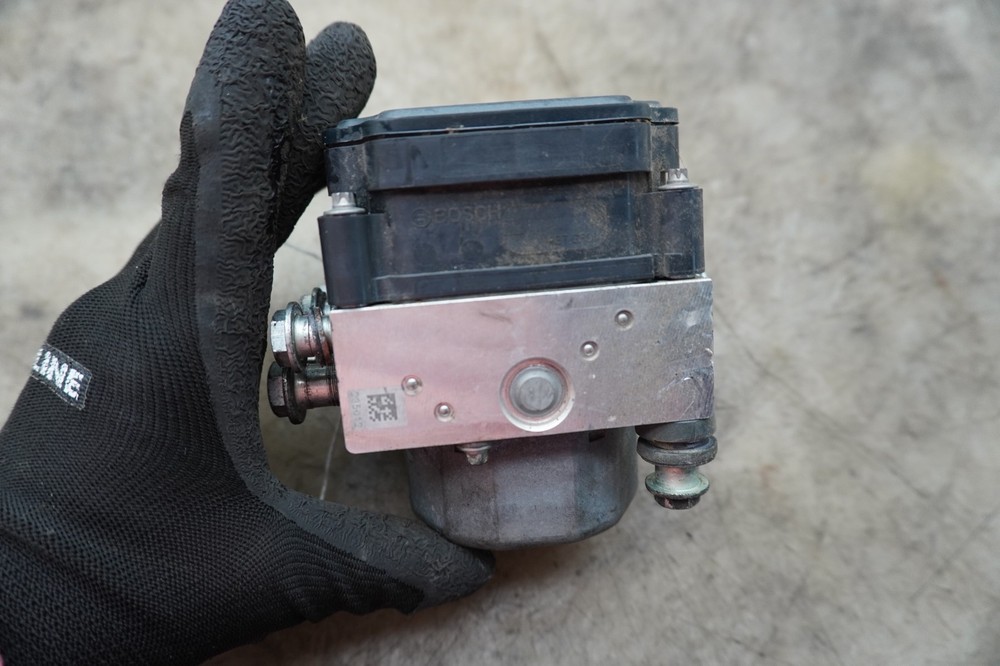 2018 HARLEY DAVIDSON STREETGLIDE SPECIAL TOURING ABS PUMP MODULE E-511