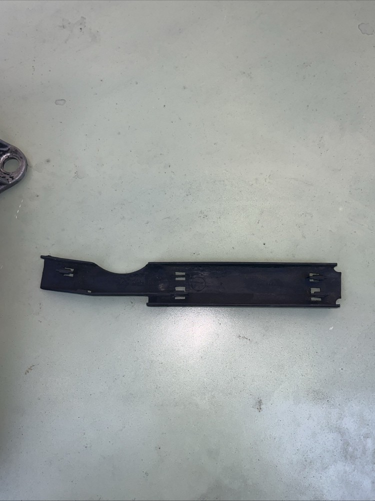 BMW E28 E30 E34 M20 Engine Upper Timing Belt Cover 17077849