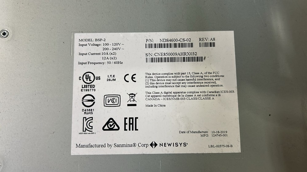 Newisys NDS4600-CS-02 Disk Array 2x controllers No Drives No Trays