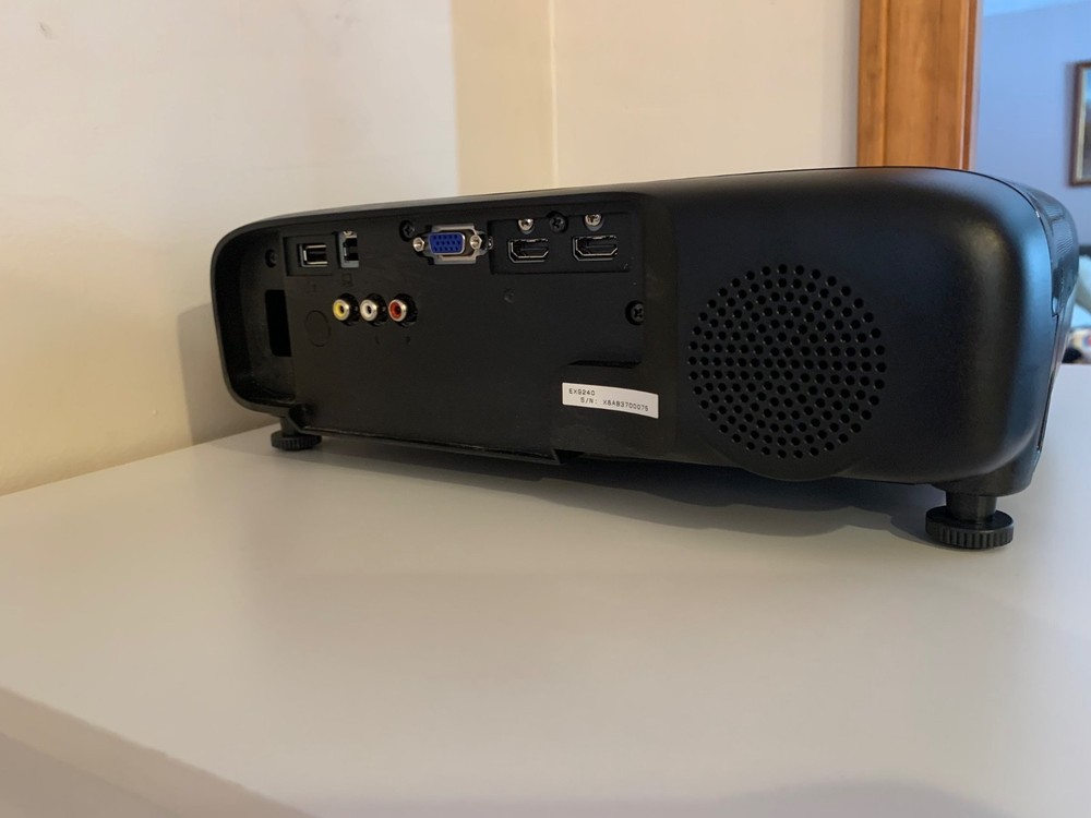 Epson Pro EX9240 1080p Wireless Projector Bundle + j5create Wireless HDMI Extend