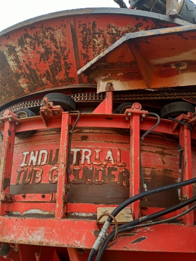 MORBARK 1300 TUB GRINDER $105,000