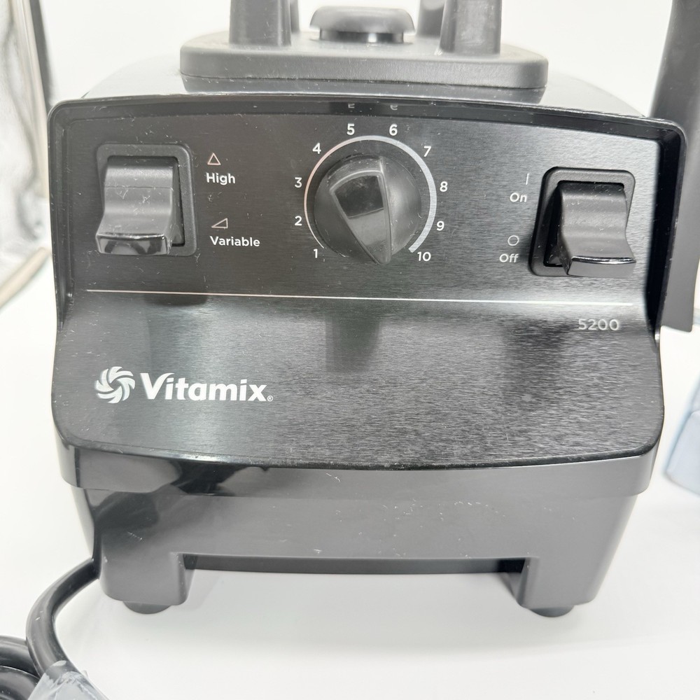Vitamix Blender 5200 Variable Speed Blender Model VM0103 -64oz Pitcher Tested