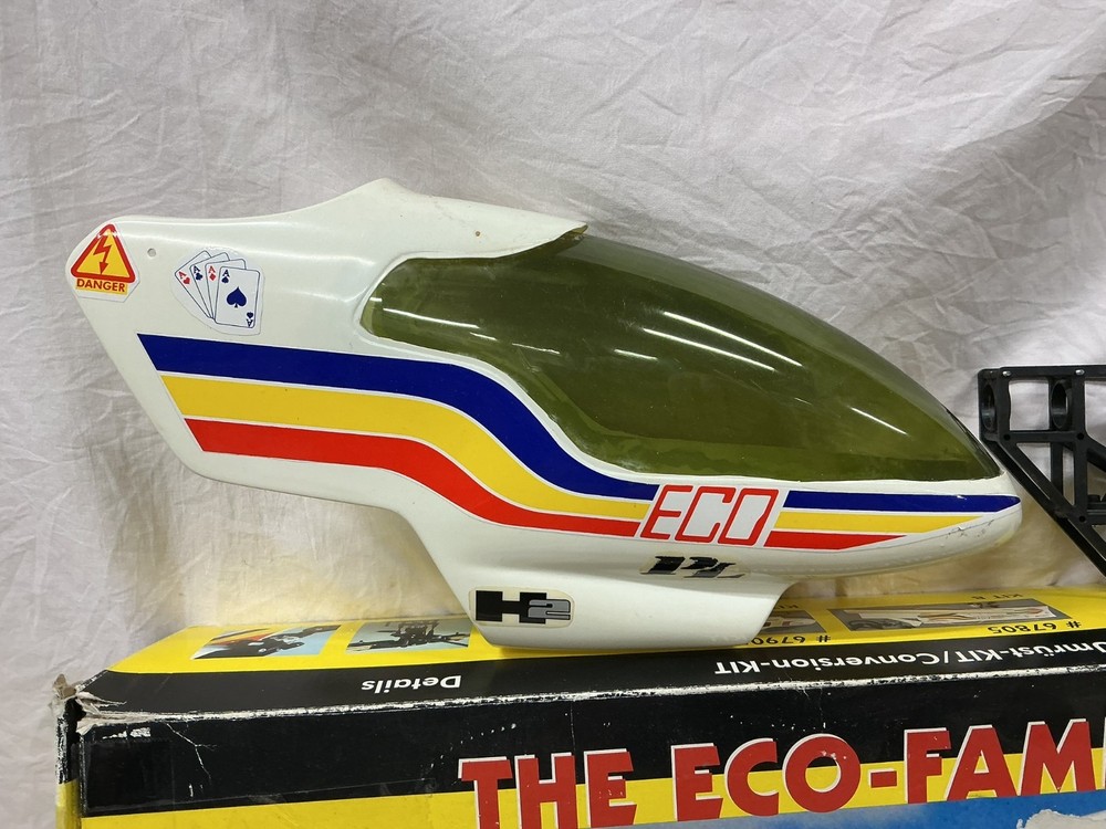 IKARUS ECO 8 ELECTRIC HELICOPTER W/ BOX & INSTRUCTIONS & CONTROLLER BUILT