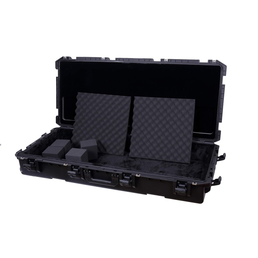 Crossrock 61-note Keyboard Case, Injection Molded PE Flight Case With Wheels ...