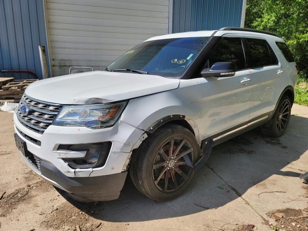 EXPLORER 2016 Jack 2255675