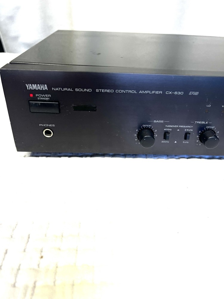 Yamahe CX-630 Preamplifier