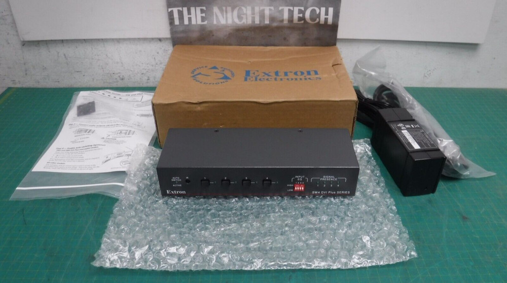 Extron SW4 DVI Plus Series Switcher