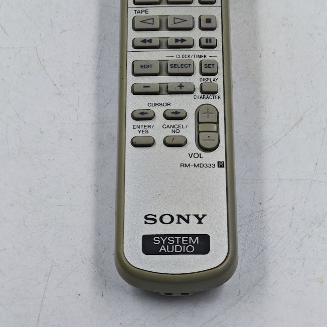 Sony Remote Control RM-MD333 - Missing Battery Lid, Used