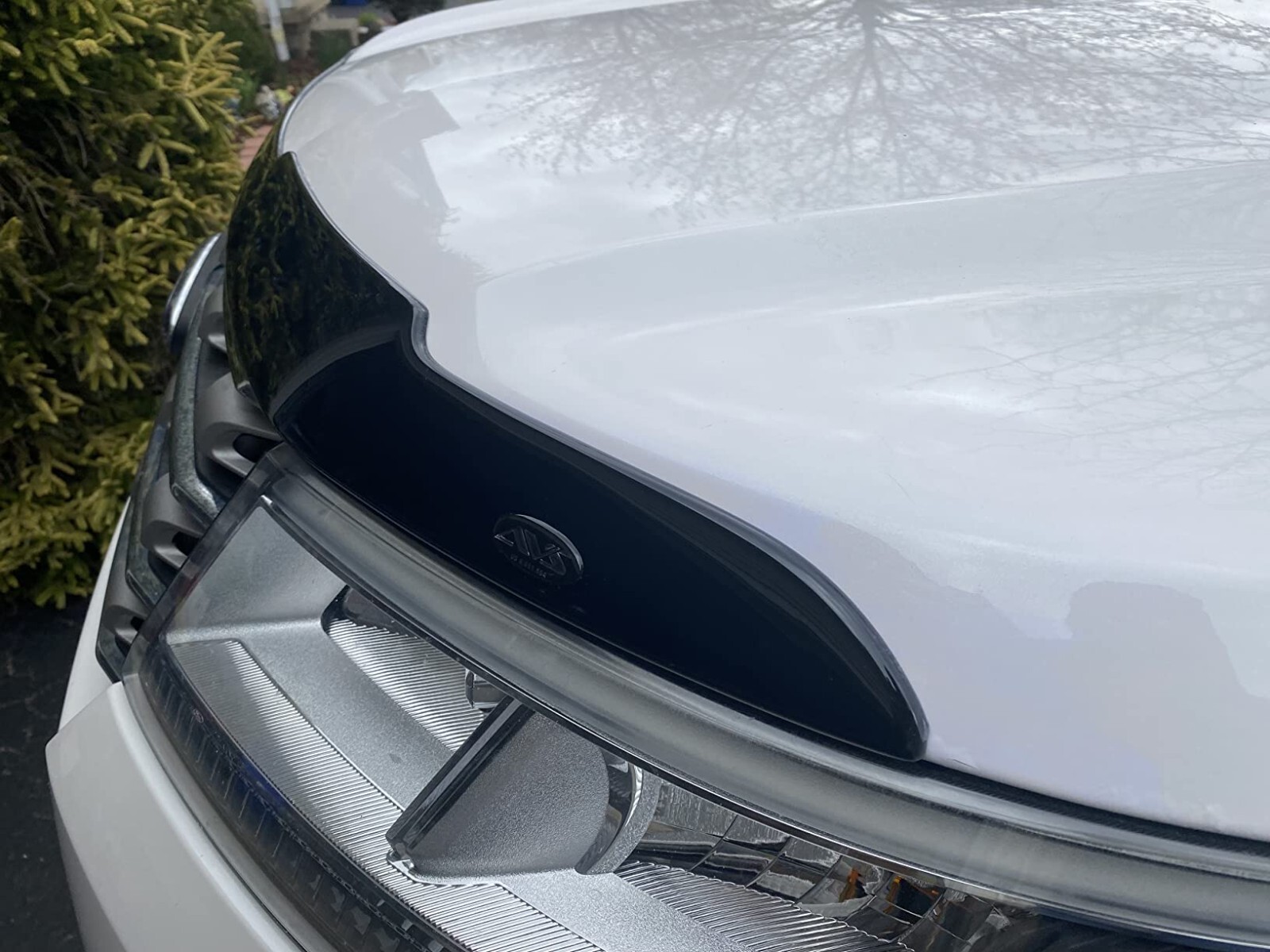 Husky Aeroskin Hood Protector Bug Shield Deflector for 2016-2019 Ford Explorer